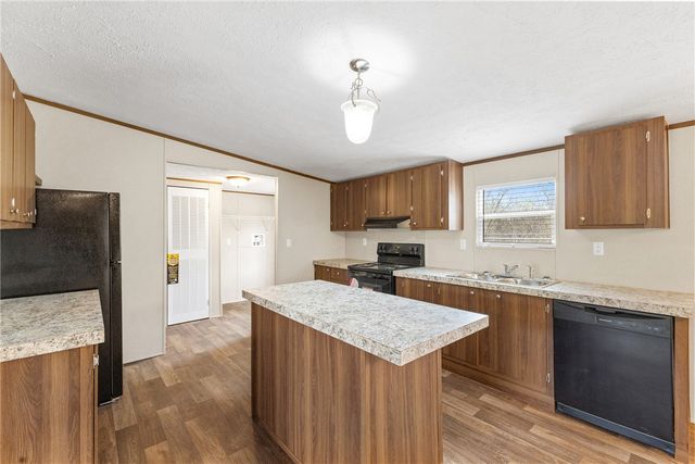 1014 Doe Run, Caldwell, TX 77836