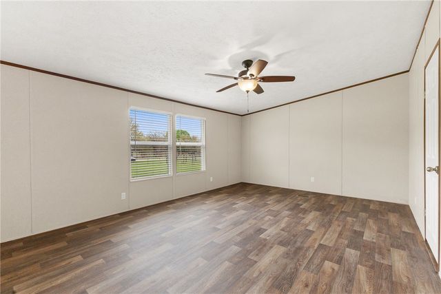 1014 Doe Run, Caldwell, TX 77836