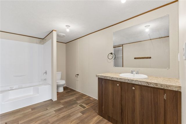 1014 Doe Run, Caldwell, TX 77836