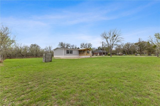 1014 Doe Run, Caldwell, TX 77836