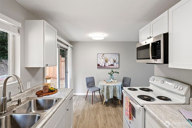 3224 Halverson Avenue, Bremerton, WA 98310