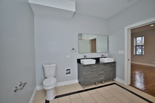 2515 W Lawrence Avenue 3W, Chicago, IL 60625