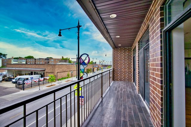 2515 W Lawrence Avenue 3W, Chicago, IL 60625