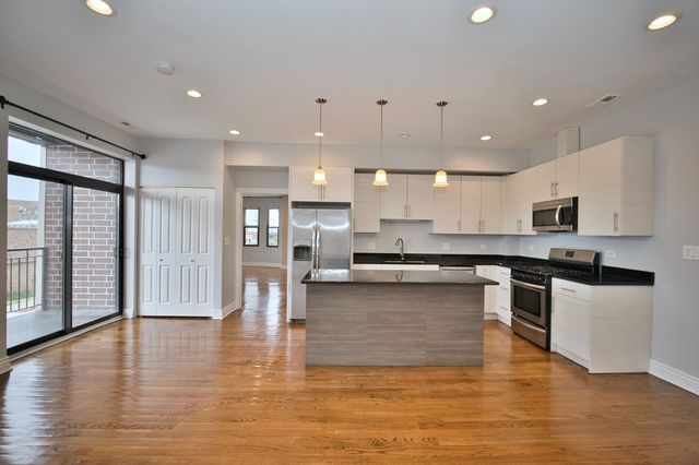 2515 W Lawrence Avenue 3W, Chicago, IL 60625