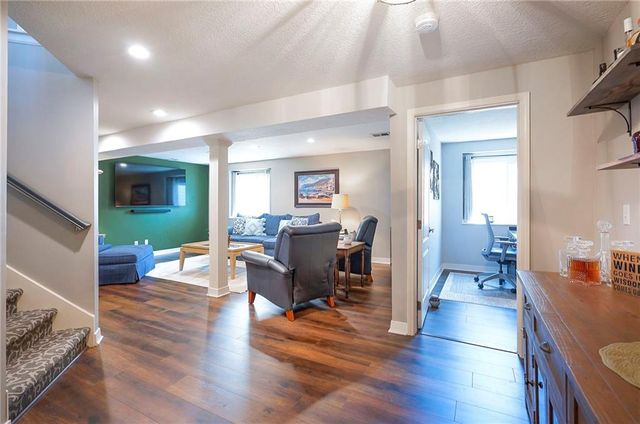 21911 W 120th Street, Olathe, KS 66061