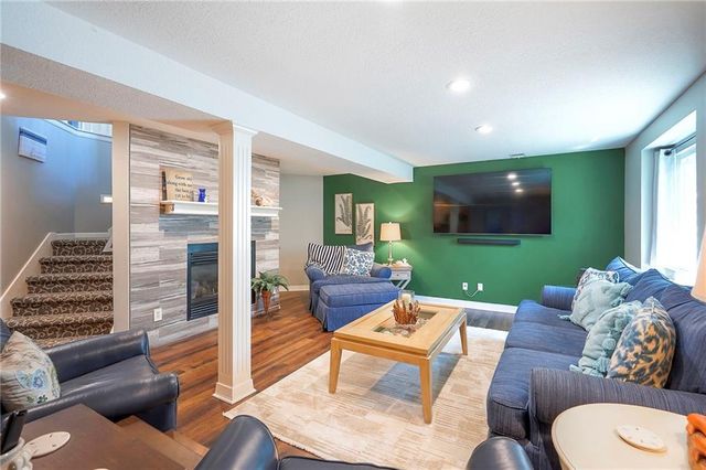 21911 W 120th Street, Olathe, KS 66061