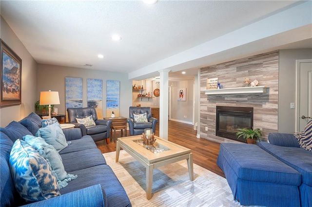 21911 W 120th Street, Olathe, KS 66061