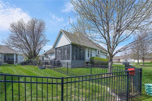 21911 W 120th Street, Olathe, KS 66061