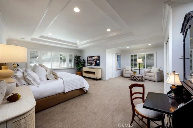 877 Sandcastle Drive, Corona Del Mar, CA 92625