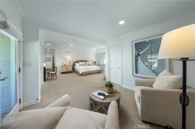 877 Sandcastle Drive, Corona Del Mar, CA 92625