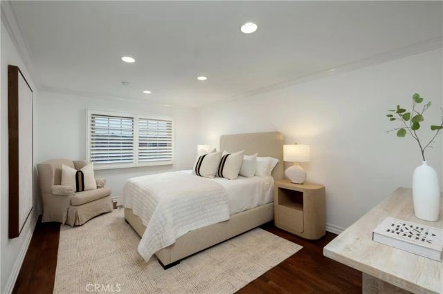 877 Sandcastle Drive, Corona Del Mar, CA 92625