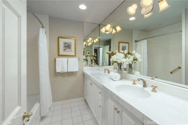 877 Sandcastle Drive, Corona Del Mar, CA 92625