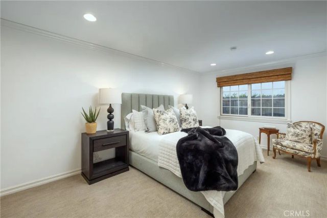 877 Sandcastle Drive, Corona Del Mar, CA 92625
