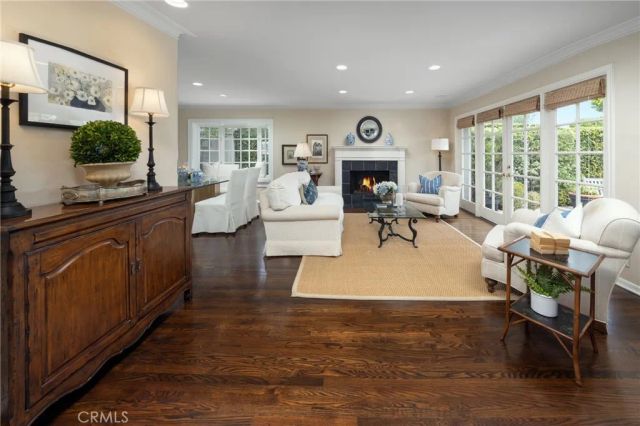 877 Sandcastle Drive, Corona Del Mar, CA 92625