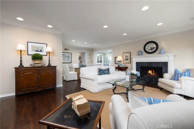 877 Sandcastle Drive, Corona Del Mar, CA 92625