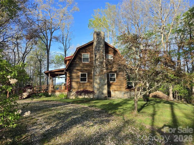 692 Buck Hill Road, Newland, NC 28657