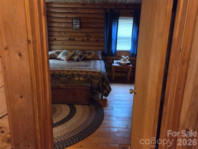 692 Buck Hill Road, Newland, NC 28657