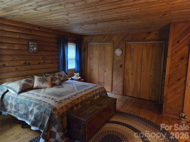 692 Buck Hill Road, Newland, NC 28657
