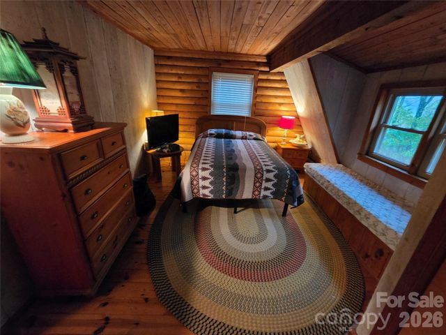 692 Buck Hill Road, Newland, NC 28657