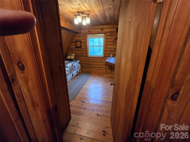692 Buck Hill Road, Newland, NC 28657