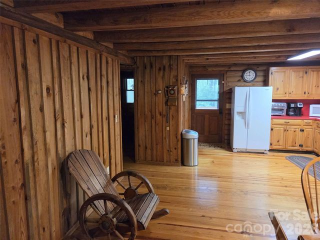 692 Buck Hill Road, Newland, NC 28657