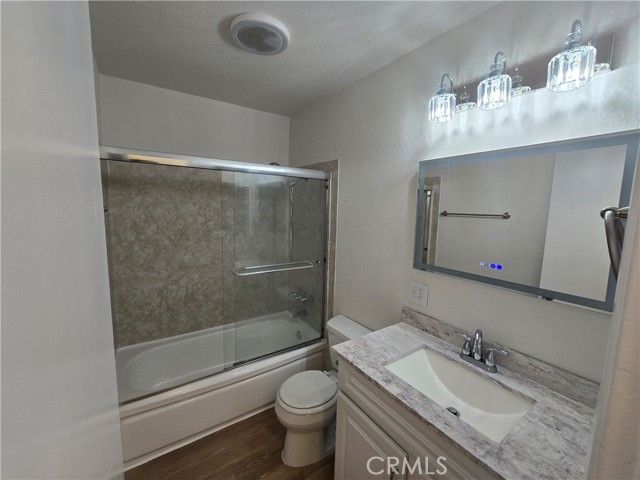 2718 Florida B, Huntington Beach, CA 92648