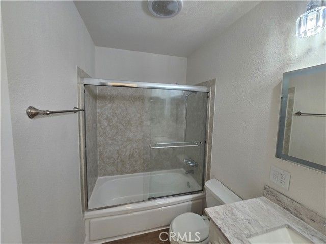 2718 Florida B, Huntington Beach, CA 92648