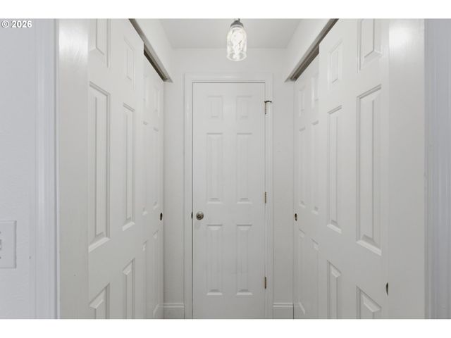 515 Nw DIMMICK St, Grants Pass, OR 97526