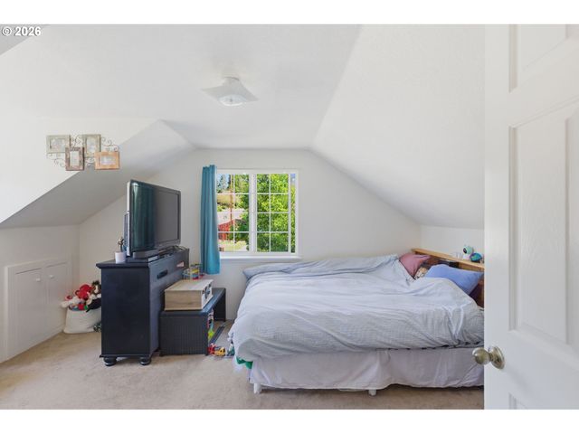 515 Nw DIMMICK St, Grants Pass, OR 97526