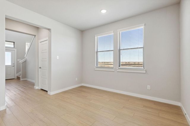 316 Bendecido LOOP, Elgin, TX 78621