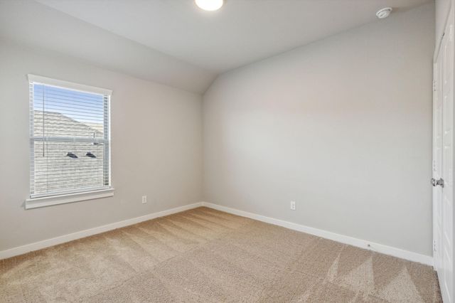 316 Bendecido LOOP, Elgin, TX 78621