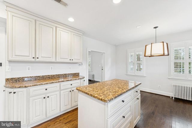 3515 TAYLOR ST, Chevy Chase, MD 20815