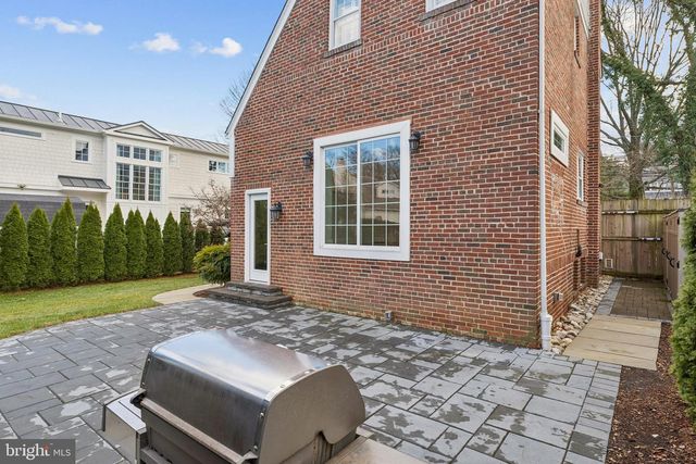 3515 TAYLOR ST, Chevy Chase, MD 20815