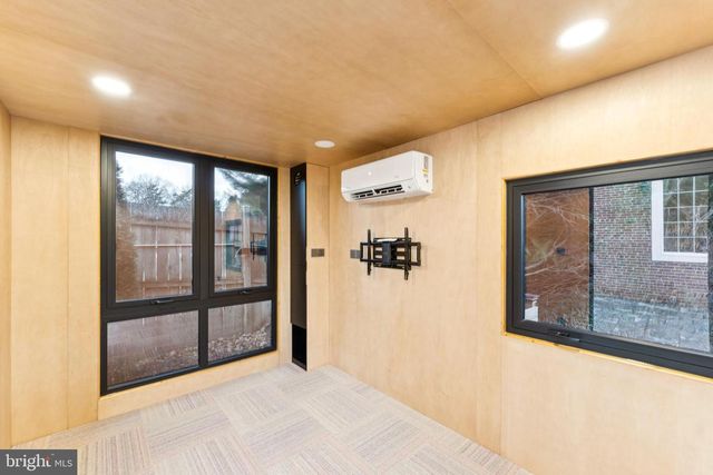 3515 TAYLOR ST, Chevy Chase, MD 20815