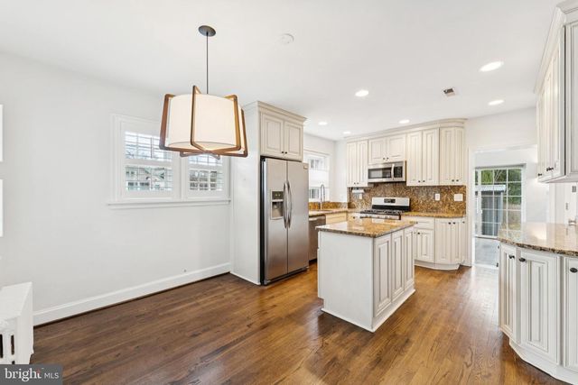 3515 TAYLOR ST, Chevy Chase, MD 20815