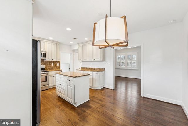 3515 TAYLOR ST, Chevy Chase, MD 20815