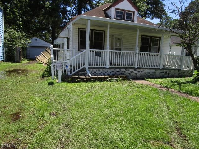 12 Oakcrest ST, Portsmouth, VA 23702