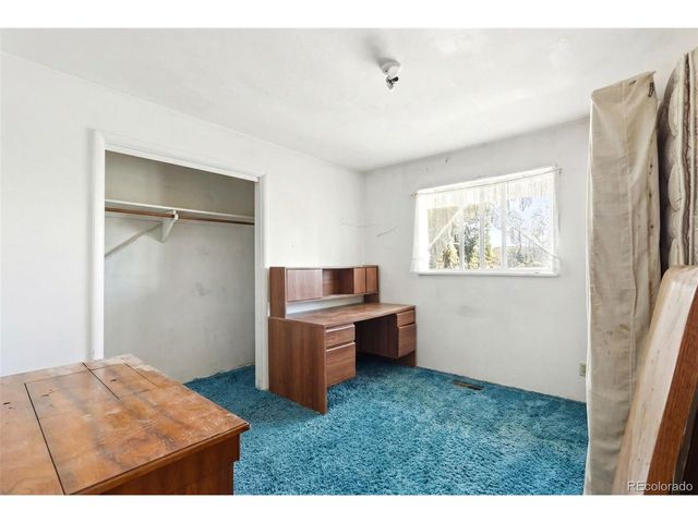 4900 S Kalamath Dr, Englewood, CO 80110
