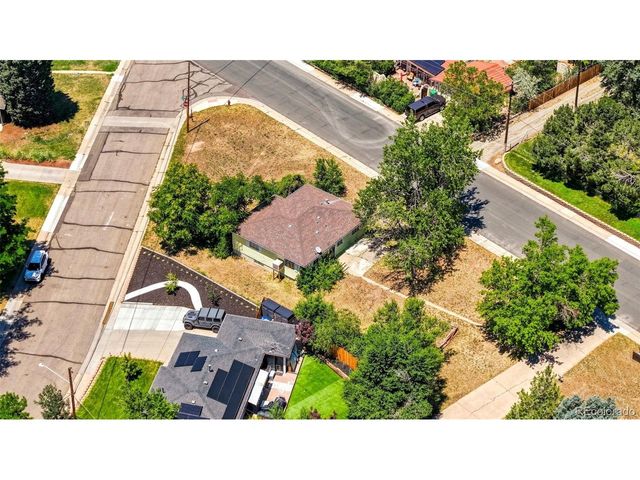 4900 S Kalamath Dr, Englewood, CO 80110