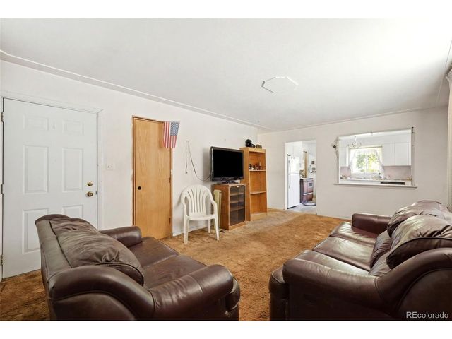 4900 S Kalamath Dr, Englewood, CO 80110