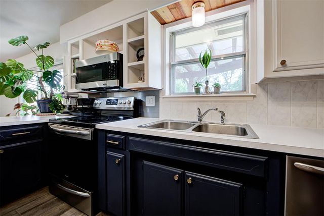 2321 Ashwood Lane, Norman, OK 73071