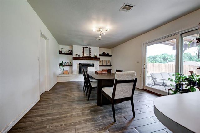 2321 Ashwood Lane, Norman, OK 73071