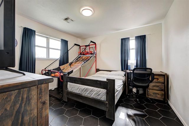 2321 Ashwood Lane, Norman, OK 73071