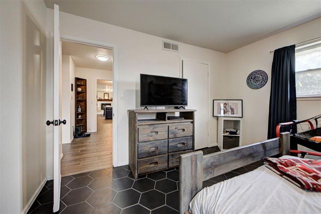 2321 Ashwood Lane, Norman, OK 73071