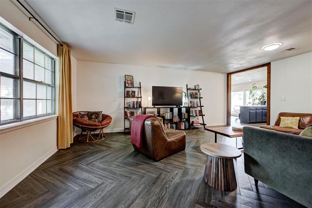 2321 Ashwood Lane, Norman, OK 73071