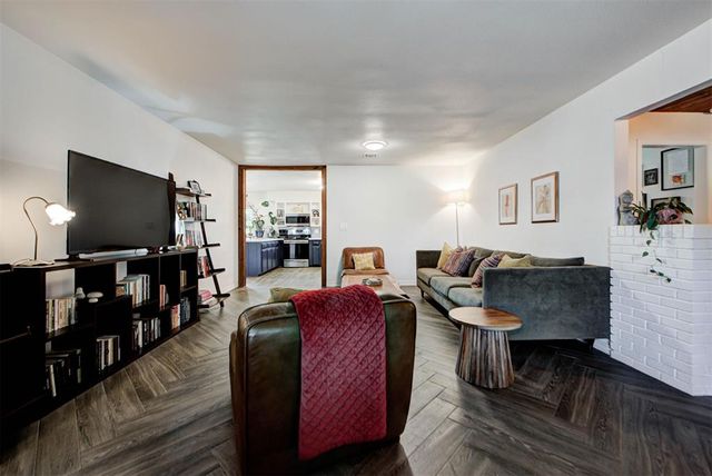 2321 Ashwood Lane, Norman, OK 73071