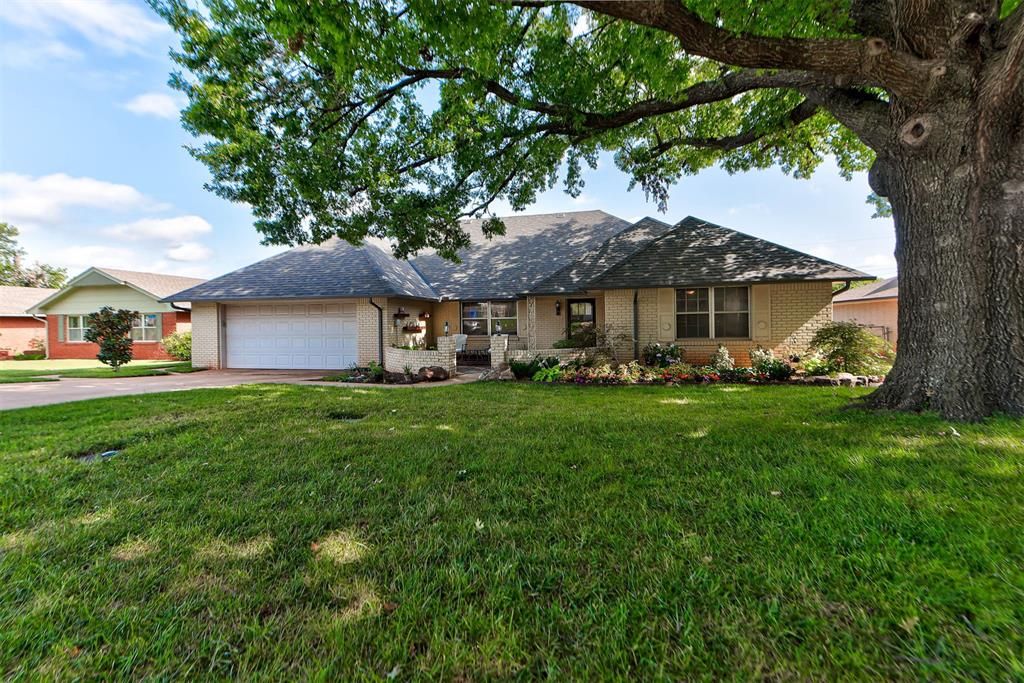 2321 Ashwood Lane, Norman, OK 73071