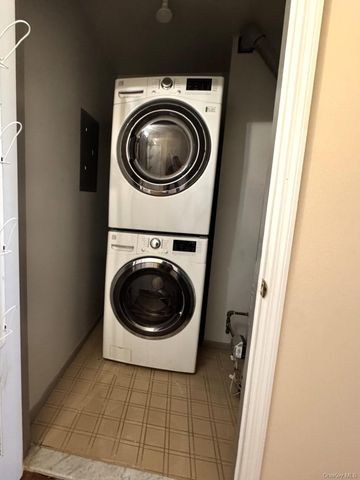 199 Ramapo Road D, Garnerville, NY 10923