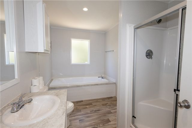 100 Tanglewood, Somerville, TX 77879