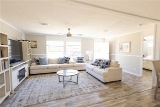 100 Tanglewood, Somerville, TX 77879